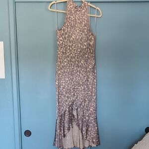 Elegant Sleeveless Animal Print Dress